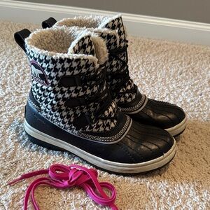 Sorel Black & White Houndstooth Winter Boots with Pink Accent
